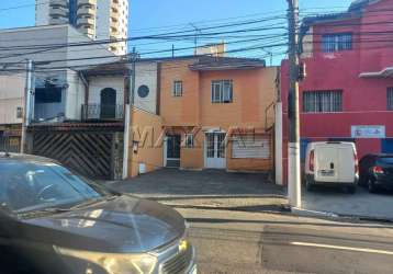 Casa comercial e 2 banheiros para alugar na água fria,  2 salas e 3 vagas, de 150 m².