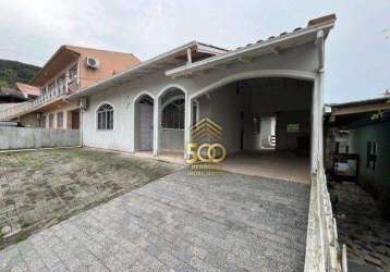 Casa com 4 dormitórios à venda, 204 m² por r$ 690.000,00 - roçado - são josé/sc