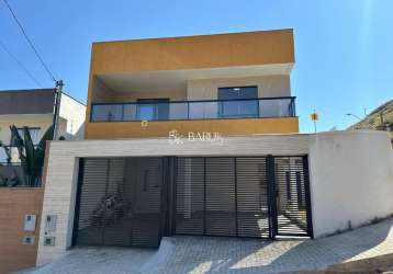 Bom jardim, casa  duplex, 3 quartos, suíte,  varanda,  2 vagas, área de lazer. venha conferir!!!