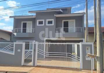 Casa em condomínio fechado com 3 quartos à venda na rua doutor jorge antonio josé, 243, residencial terras do barão, campinas, 187 m2 por r$ 875.000