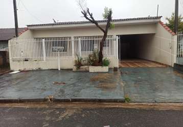 Casa/ sobrado à venda  com 4 quarto(s)