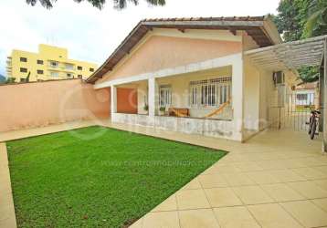 Casa à venda com 5 quartos em peruíbe, no bairro centro