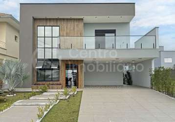 Casa à venda com piscina e 4 quartos em peruíbe, no bairro bougainvillee iv