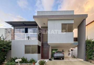 Casa duplex a venda no bosque dos poetas. um verdadeiro sonho que pode ser seu!