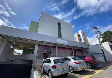 Prédio comercial em lagoa nova com 1742 m², com 14 vagas de garagens.