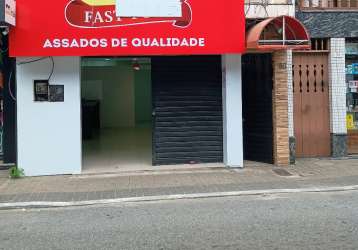 Casa, com ponto comercial no centro de cabo frio