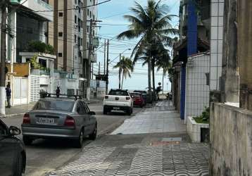 Casa individual para locação! 200 metros da praia!