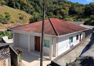 Casa para vender com 3 quartos no bairro santa teresa em são pedro de alcântara