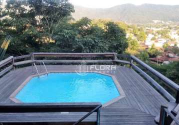 Casa com 3 dormitórios à venda, 140 m² por r$ 820.000,00 - serra grande - niterói/rj