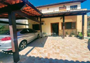 Casa com 3 dormitórios à venda, 200 m² por r$ 1.200.000,00 - itaipu - niterói/rj