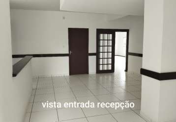 Sala comercial para alugar  com 3 salas