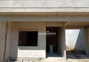 Casa com 2 dormitórios, sendo 1 suíte,  à venda, 100 m² por r$ 380 mil - maricá/rj