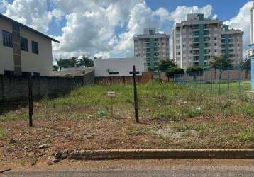 Terreno à venda com ótima localização no bairro parque das emas