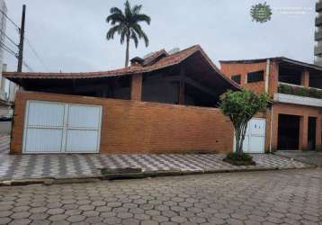 Casa com 3 dormitórios à venda, 200 m² por r$ 600.000 - aviação - praia grande/sp