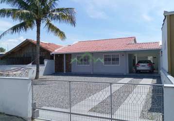 Casa com 3 dormitórios, 130m², à venda em balneário barra do sul - centro