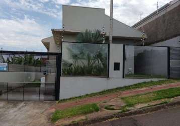 Casa à venda em maringá, parque tarumã, com 3 quartos, com 69.75 m²