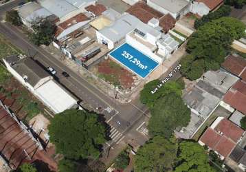 Terreno à venda em maringá, vila morangueira, com 257.29 m²