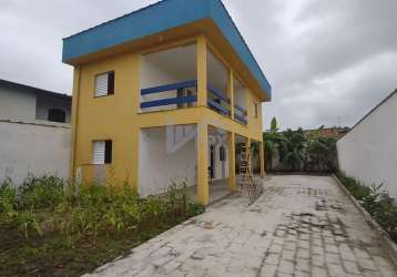 Casa para venda em itanhaém, parque augustus, 3 dormitórios, 2 suítes, 1 banheiro, 8 vagas