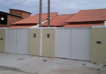 Linda casa, sala., 2 quartos,.quintal,.garagem