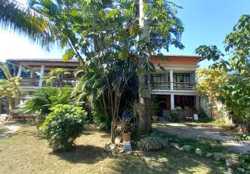 Casa dúplex, uso residencial ou comercial, pedra de guaratiba