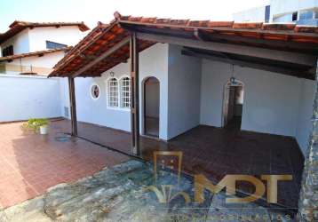 Casa com 4 quartos à venda na rua joão edmundo caldeira brant, 416, itapoã, belo horizonte, 141 m2 por r$ 1.500.000