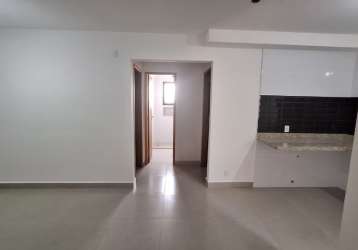 Apartamento 1 dormitório 27m² chora menino