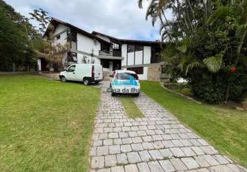 Casa em condomínio fechado com 4 quartos à venda no cacupé, florianópolis  por r$ 2.900.000