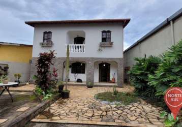 Casa com 3 dormitórios à venda, 150 m² por r$ 650.000,00 - santo antônio - brumadinho/mg