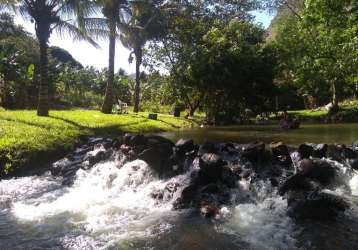 Chácara, 04 quartos, 01 suite, 03 salas, area de piscina, sinuca, cachoeirinha, guarapari - es