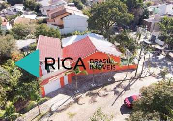 Casa com 3 quartos à venda na rua alfredo varela, 305, teresópolis, porto alegre por r$ 750.000