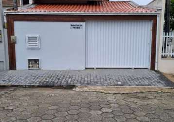 Casa com 1 quarto à venda na rua tereza krause, 193, centro, penha por r$ 580.000