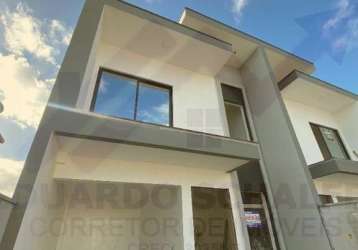 Casa com 3 quartos à venda na rua joão anastácio da silva, cedro, camboriú, 142 m2 por r$ 900.000