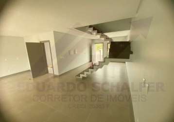 Casa com 3 quartos à venda na rua massaranduba, tabuleiro (monte alegre), camboriú, 90 m2 por r$ 1.050.000