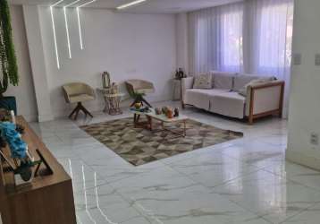 Excelente casa em condominio fechado 4 suites