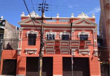 Prédio comercial na avenida cristóvão colombo,  totalmente reformado.&lt;br&gt;terreno com 689,28m² sendo, 15,53 m de frente , 52,70m lateral esquerda , 48,59m lateral direita , e 11,84 de fundos.