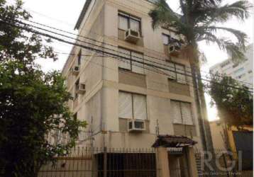 Apartamento 2 dormitórios santana porto alegre&lt;br&gt;excelente apto. 02 dormitórios, 01 vagas de garagem dupla, fundos lateral, 02 lances de escada.&lt;br&gt;&lt;br&gt;o bairro santana em porto ale