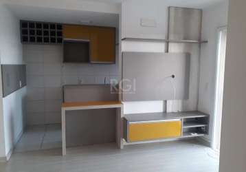 Rossi fiateci&lt;br&gt;&lt;br&gt;apartamento de 2 dormitórios com suíte, 67m², banheiro social, sacada, churrasqueira e vaga escriturada.&lt;br&gt;o condomínio mais desejado da zona central de porto a