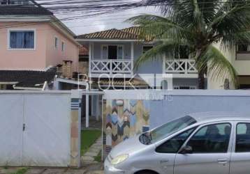 Casa em condomínio fechado com 2 quartos à venda na rua catarina elias boueri, --, vargem pequena, rio de janeiro, 143 m2 por r$ 750.000