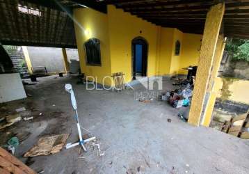 Casa em condomínio fechado com 3 quartos à venda na estrada do guanumbi, --, freguesia (jacarepaguá), rio de janeiro, 176 m2 por r$ 650.000