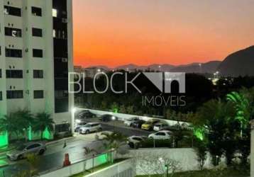 Apartamento com 2 quartos à venda na rua marlo da costa e souza, --, barra da tijuca, rio de janeiro, 72 m2 por r$ 630.000