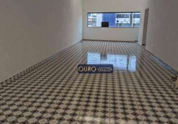 Salão sobreloja com 170m²