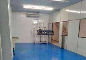 Casa comercial com 425m²