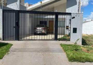 Casa à venda em maringá, conjunto habitacional requião, com 3 quartos, com 110 m²