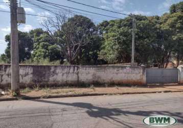 Terreno a venda na rua flor de carvalho no éden . belíssimo terreno plano, em localização privilegiada, próximo de colégios, bancos, posto de saúde, p