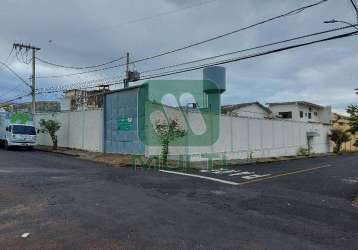 Casa comercial à venda no custódio pereira, uberlândia  por r$ 2.500.000