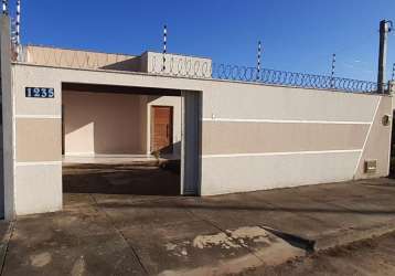 Casa com 02 quartos, sendo 01 suíte em nova esperança, parnamirim rn