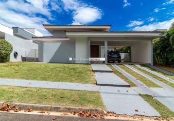 Casa à venda em condomínio com 6 quartos, 352,64 m2 - saint charbel, araçoiaba da serra