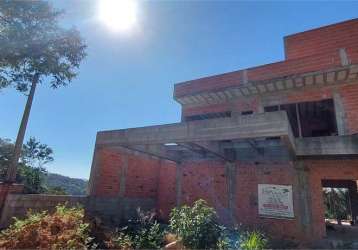 Casa com 4 quartos à venda em caraguatá - sp