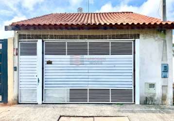 Casa a venda no parque do museu em caçapava