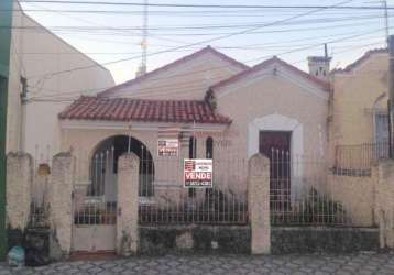 Casa a venda no centro em caçapava